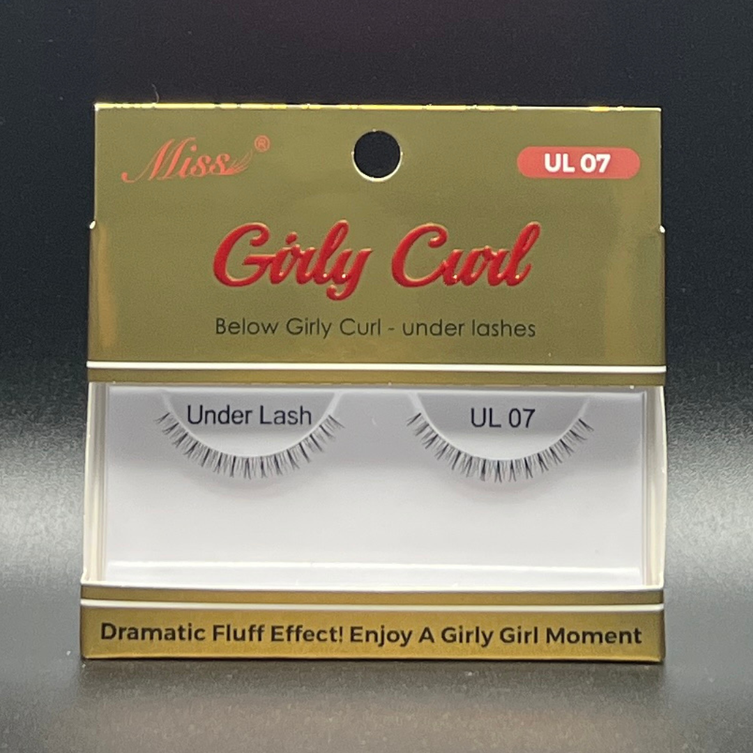 Girly Curl Under Lashes